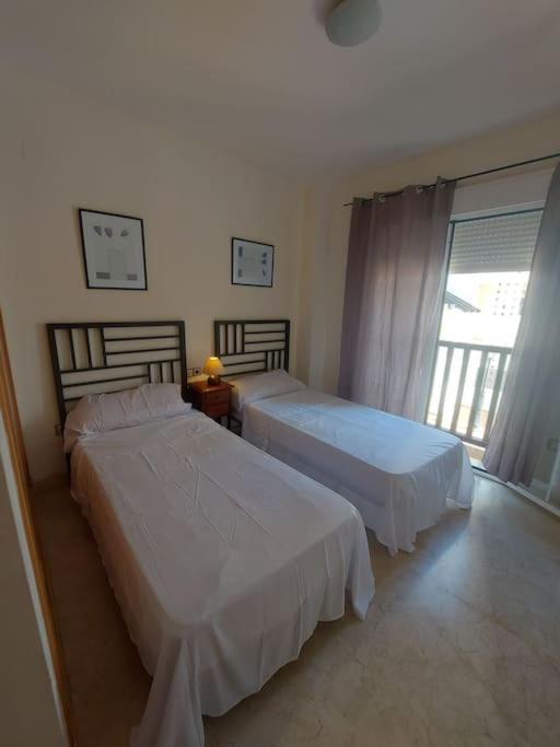 Apartamentos Residencial Duquesa Сан-Луис-де-Сабинильяс Экстерьер фото