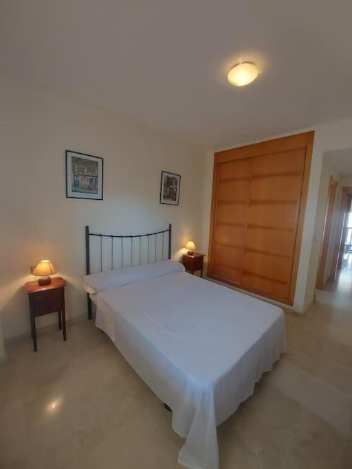 Apartamentos Residencial Duquesa Сан-Луис-де-Сабинильяс Экстерьер фото